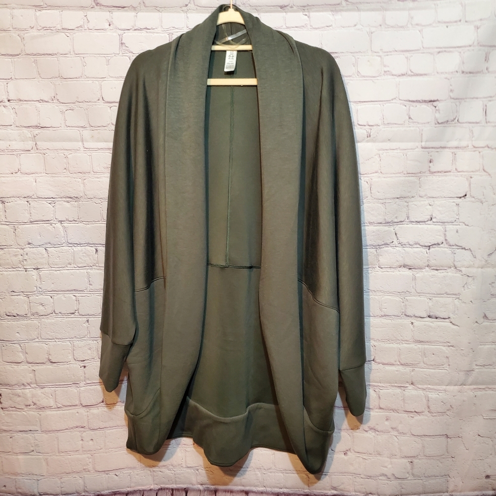 NWOT SPANX AIR ESSENTIALS COCOON CARDIGAN
